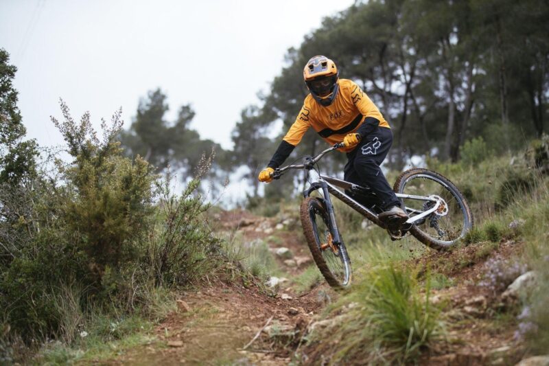 CASCO BICICLETA PROFRAME MATTE NARANJO ATÓMICO FOX